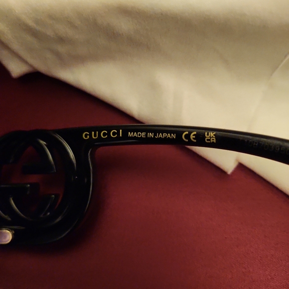 TRADE - Picture 5 of 8